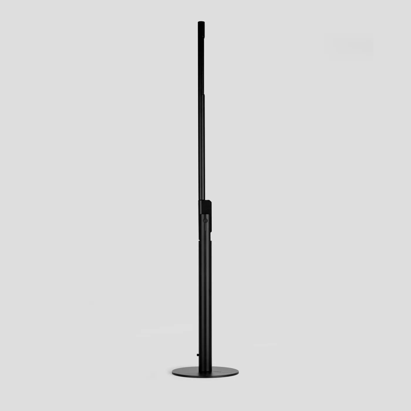 Calibre folded fully upright — a single black line